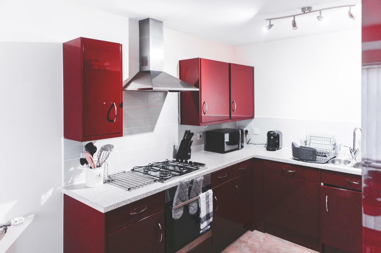 Salford Holiday Apartment Манчестер Екстер'єр фото